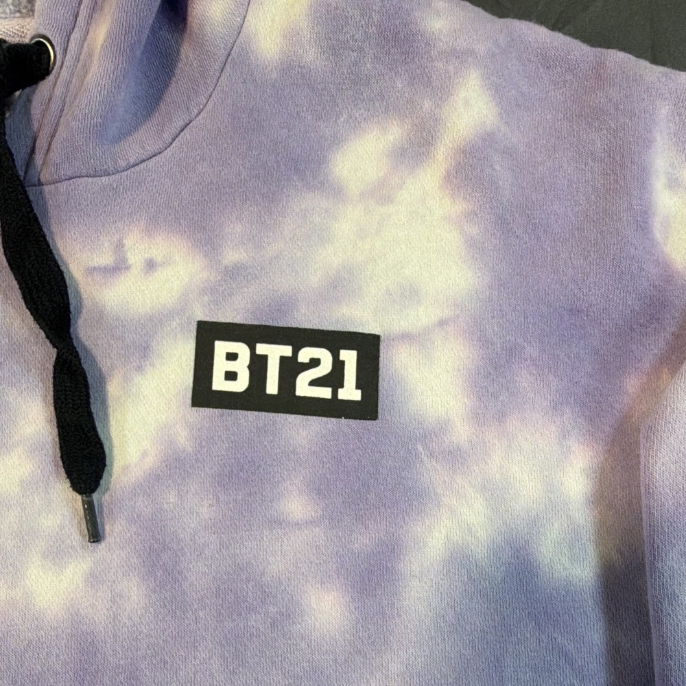 BT21 Purple White Tie-Dye Pullover Hoodie Kangaroo Pocket Medium Cartoon KPop - Picture 5 of 15